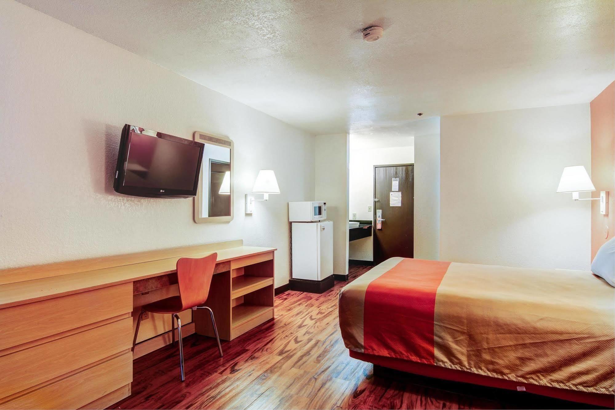 Motel 6-Columbia, Mo - East Luaran gambar