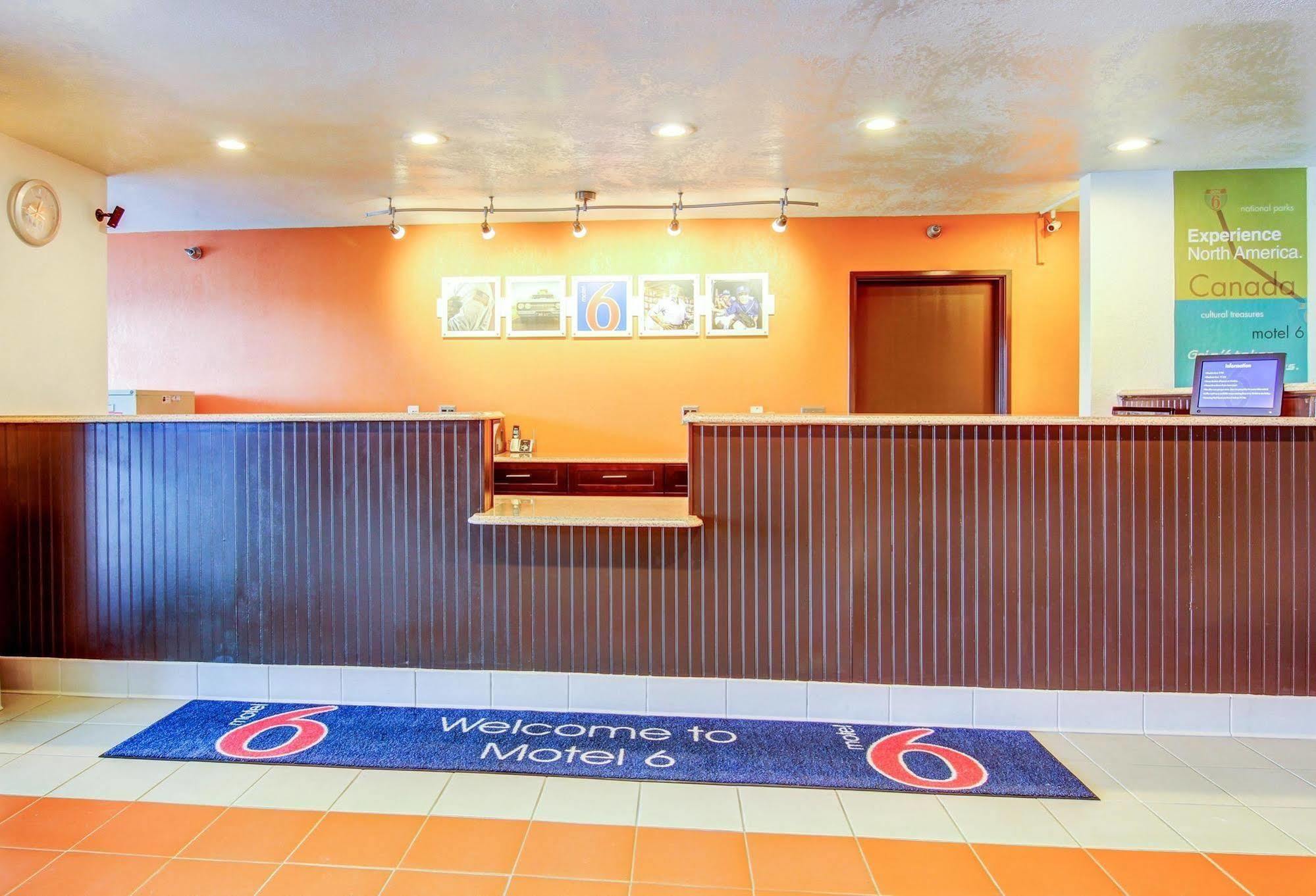 Motel 6-Columbia, Mo - East Luaran gambar