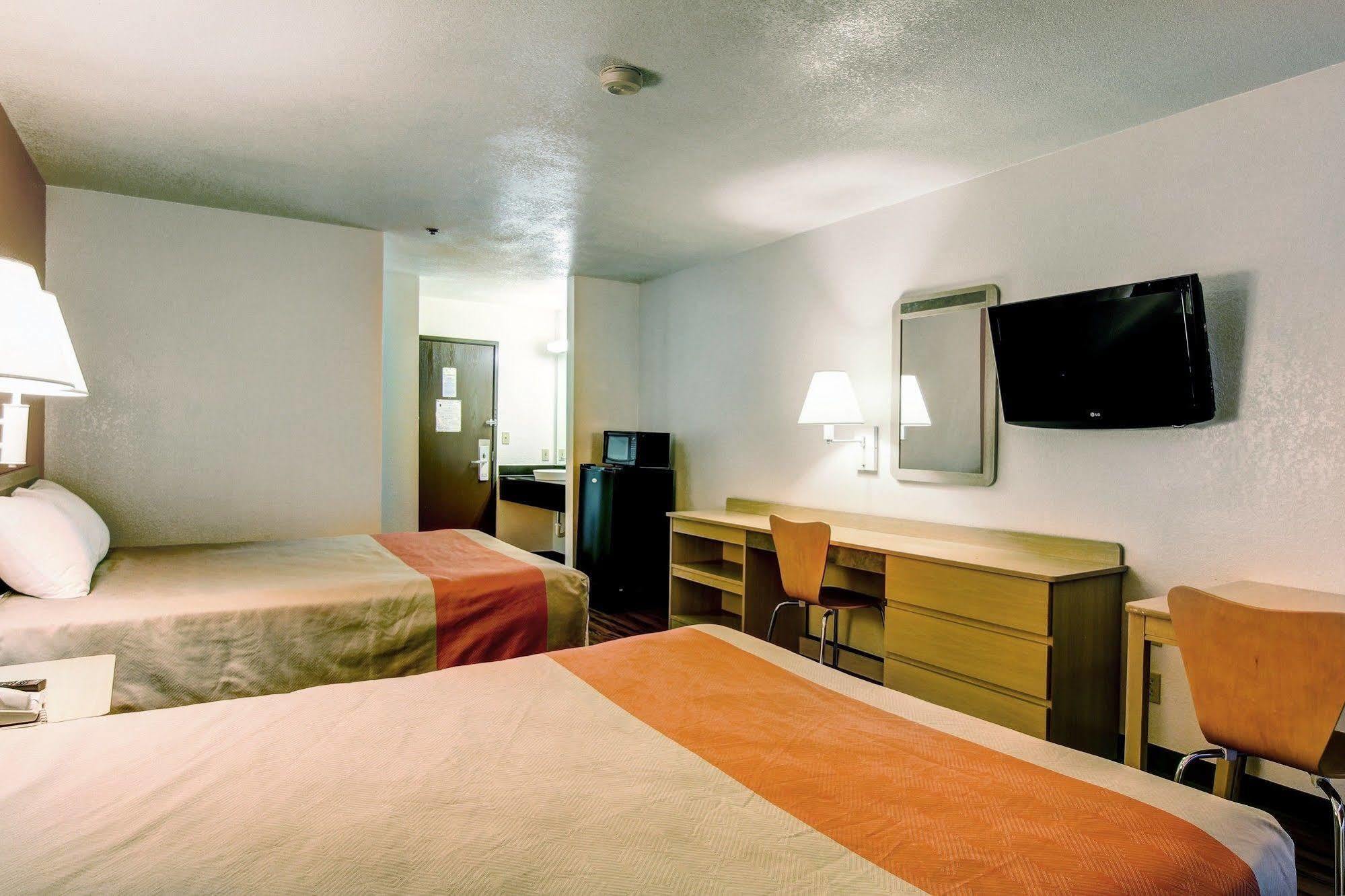 Motel 6-Columbia, Mo - East Luaran gambar