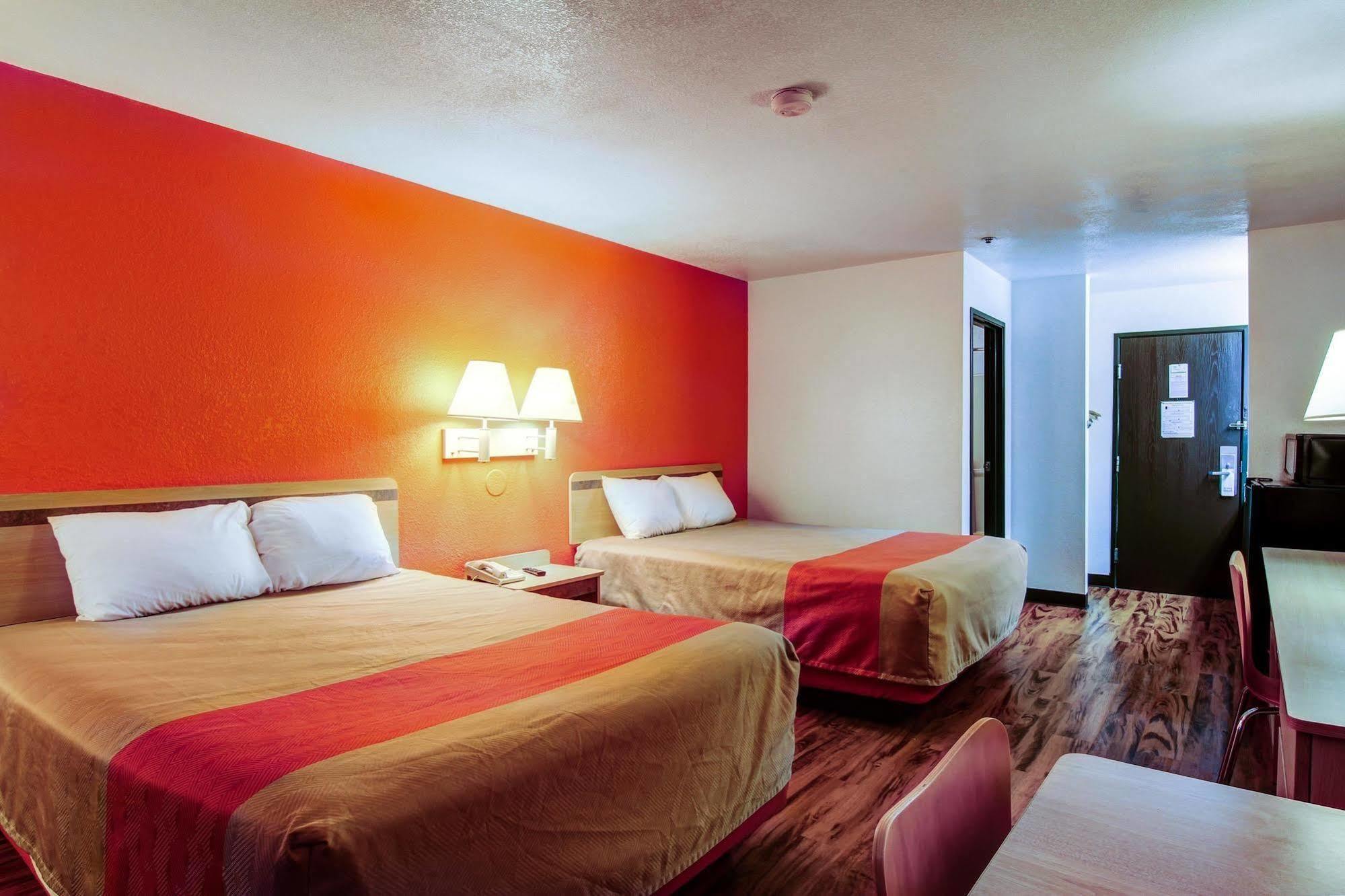Motel 6-Columbia, Mo - East Luaran gambar