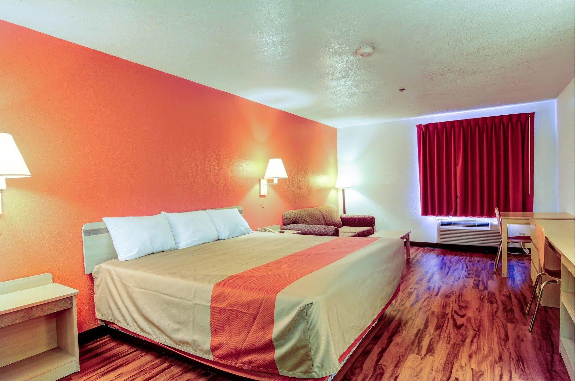 Motel 6-Columbia, Mo - East Luaran gambar